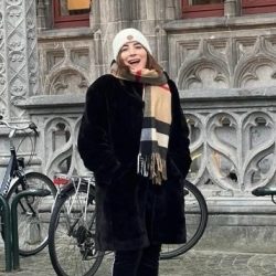 إلهام شاهين رفقة ماجدة الرومي ولميس الحديدي في رحلة بحرية