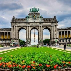 وزير الصحة يدشن مجمع “عيادتي” الطبي في مدينة الرياض