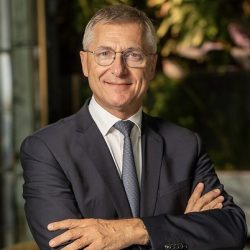 عزيز الحاجوجي : قصة نجاح مغربية تلهم الأجيال