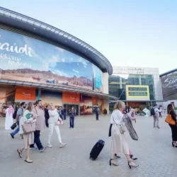 تتويج راشد آل جميان من السعودية بلقب فارس المنكوس         