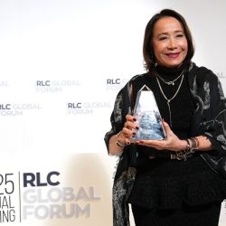 الشيخ الدكتور جاسم بن احمد السعيدي يتقدم بخالص الشكر والتقدير لكل من واساهم بمصابهم الجلل.