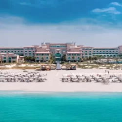 عبداللطيف جميل للتمويل ومُزن تتعاونان لإحداث نقلة نوعية في حلول الوقاية من الاحتيال المالي