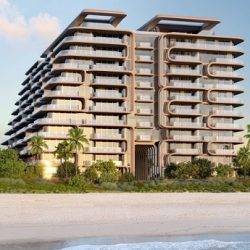 السيدة سوبالوك أومبوج واحدة من أكبر مشغلي تجارة التجزئة في تايلاند