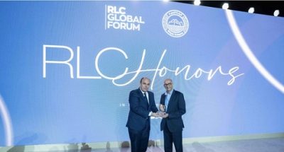 رجل الأعمال الريادي نيلش فيد ينال جائزة الإنجاز مدى الحياة للقيادة التحويلية خلال حفل جوائز دائرة قادة التجزئة 2025