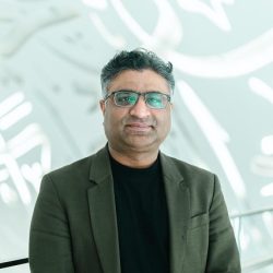 باريس مدينة الجمال والطبيعة الخلابة