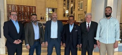 لقاء ودي يجمع خلف الحبتور برموز الجالية المصرية في بودابست وحديث عن الاستثمار، الشباب، والتعليم