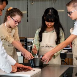 تعرف على ابتكارات سامسونج في التطور التكنولوجي: لقاء مع أحمد الرمحي حول مستقبل تكنولوجيا التلفزيونات