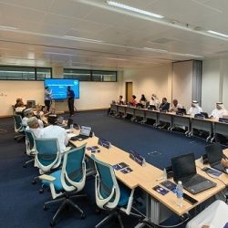 منافسة قوية بين الشركات على سوق السيارات الكهربائية بالإمارات