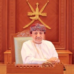 فيكتوريا سيكريت تحتفل بالذكرى السنوية لعطر “بومبشيل”