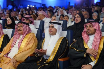 جامعة الأعمال والتكنولوجيا تزف 950 خريجًا إلى سوق العمل