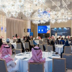 “بوينج” وأكاديمية “بيور مايندز” ومدرسة دبي للتربية الحديثة يُعلنون عن برنامج مستدام لتعزيز مهارات الترميز في الإمارات