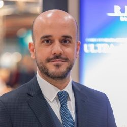 الحمّام الملكي في سبا فندق ” FLAT  HOTEL ” في مدينة أكادير،