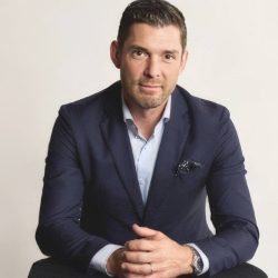 لدعم العلم والاميه الرقمية وبمساهمة منظمه اليونسكو..”omc” الاقتصادية المستدامه ترعي وتشارك في مؤتمر “اليوم العالمي لمحو الأمية” الذي بتنظيم الهيئة العامة لتعليم الكبار لدعم العلم والاميه الرقمية وبمساهمة منظمه اليونسكو..”omc” الاقتصادية المستدامه ترعي وتشارك في مؤتمر “اليوم العالمي لمحو الأمية” الذي بتنظيم الهيئة العامة لتعليم الكبار