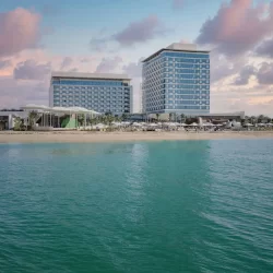 منتجع رويال لازور شارما نيوم يحتفل باليوم الوطني السعودي 95 بتجارب فاخرة