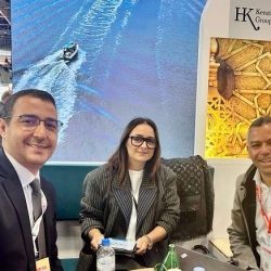 السعوديات يُعدن تعريف السفر الفاخر — وبيفرلي هيلز تُصغي باهتمام