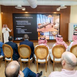 المنظمة العربية للسياحة توصي بتشكيل لجنة عربية تعني بالذكاء الاصطناعي في المجال السياحي بمقر جامعة الدول العربية بالقاهرة