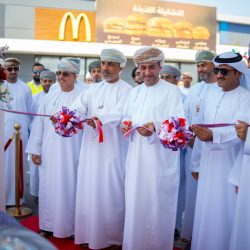 الطبيبة لارا تستبدل مشرط الجراحة بالقلم وتقدم (3) كتب في معرض الرياض