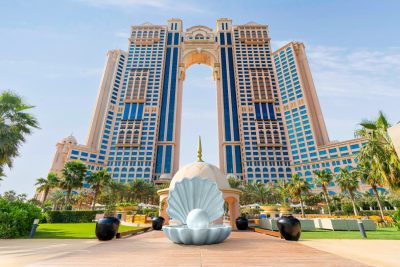 ريكسوس مارينا أبوظبي يقدّم عروض إقامة عائلية مميزة احتفالاً باليوم الوطني الإماراتي