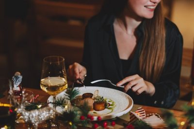 “إرث” أبوظبي يدعوكم للاستمتاع بسحر الأعياد في موسم يحتفي بالدفء والجمال