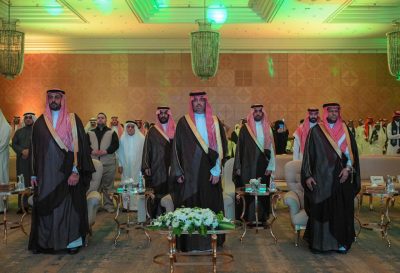محافظ جدة يرعى الحفل الختامي لمعسكر «بصمة تقنية» الذي نظمته المؤسسة الخيرية لرعاية الأيتام” إخاء “