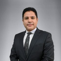 الشيخ خضران بن مقباس يحتفل بزواج ابنه عمر