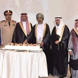 الشيخ خضران بن مقباس يهنئ قيادة سلطنة عمان وشعبها بذكرى اليوم الوطني