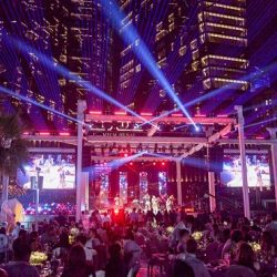 ريكسوس بريميوم جزيرة قطيفان الشمالية وحديقة مريال المائية تحتفلان باليوم الوطني لدولة قطر