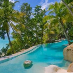 أمسية رومانسية تنتظر الضيوف في مطعم “أورينت” في منتجع ريكسوس بريميوم جزيرة السعديات