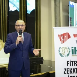 وزير النقل يتفقد خطط تشغيل مطار الملك عبدالعزيز بجدة ويطمئن على رعاية الخليجيين العالقين