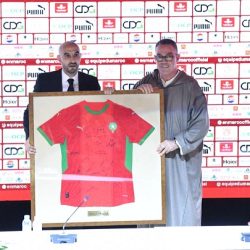 اجتمع مع العائلة والأصدقاء للاستماع في بيتشز آند كريم بالم جميرا – دبي