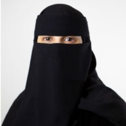 “إرث” أبوظبي يتوَّج بجائزة التوطين للعام الثاني على التوالي تأكيداً لريادته في تمكين الكفاءات الوطنية
