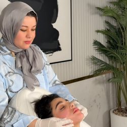 الدكتورة بثينة إحسان.. مسيرة مهنية تجمع بين الخبرة الأكاديمية والمواكبة العالمية في طب الجلدية والتجميل