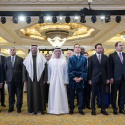 ناتالي أوسترفيلد تقدم غارميش-بارتنكيرشن في منتدى دولي بطاجيكستان، وتنقل جمال موطنها إلى الساحة العالمية