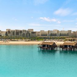 الشيخ النحوي يدين استهداف محطة كهرباء المسجد النبوي ويؤكد: أمن المدينة المنورة خط أحمر