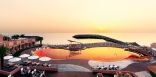 منتجع شاطئ فيرمونت الفجيرة يقدم تراث الضيافة الإماراتية بروح عصرية