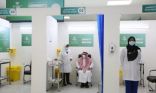 إقبال كبير على لقاح «كورونا» في جدة