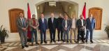 السفير المصري بالمغرب يلتقي مع اعضاء الجالية المصرية للتحضير لمشاركة مصر في بطولة كأس الأمم الإفريقية