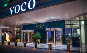 voco Dubai يقدم تجربة ضيافة راقية في قلب دبي على شارع الشيخ زايد