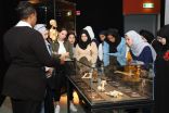 طلبة كلية الإمارات للتكنولوجيا يزورون  متحف الجسد العالمي في جامعة خليفة