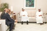 الشيخ مكتوم بن محمد يستقبل الرئيس التنفيذي لمجموعة هيلتون العالمية