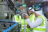 سفير الإمارات لدى السعودية يزور مصنع «أغذية» للمياه