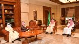 سمو الأمير مشعل بن ماجد يلتقي مدير عام معهد الادارة العامة