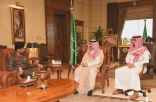 الأمير مشعل بن ماجد محافظ جدة يستقبل مدير شرطة محافظة جدة