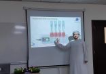 طلبة كلية الإمارات للتكنولوجيا يبتكرون  نموذجاً للحدّ من الازدحام المروري باستخدام الذكاء الاصطناعي
