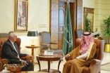الأمير مشعل بن ماجد بن عبدالعزيز محافظ جدة  يستقبل سفير الدنمارك