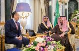 الملك سلمان يبحث أوجه التعاون مع رئيس مجموعة البنك الدولي