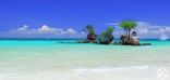 تشتهر جزيرة بوراكاي في ولاية أكلان الفلبينية بشواطئها الرملية الجميلة